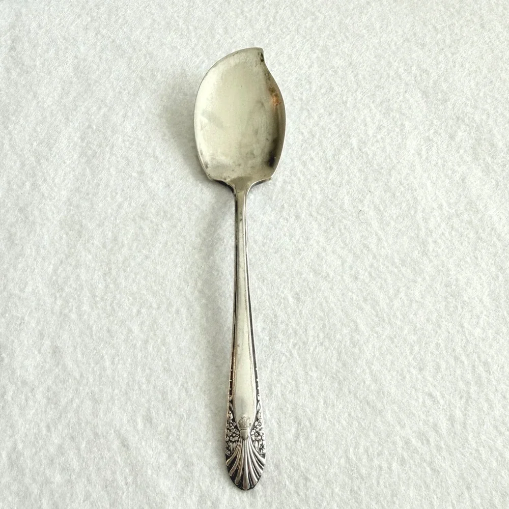 Antique Crown Silverplate Master Butter Knife Floral 1920s‎ Spreader